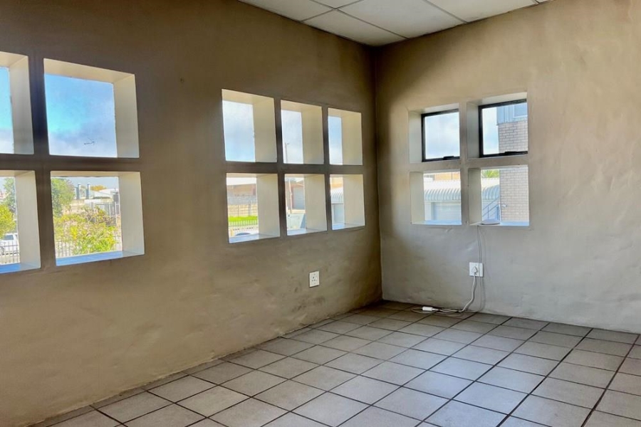  Bedroom Property for Sale in George Industrial Western Cape